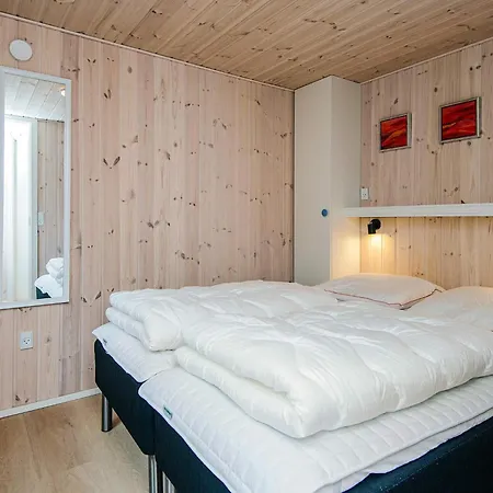 Hébergement de vacances 6 Person In *