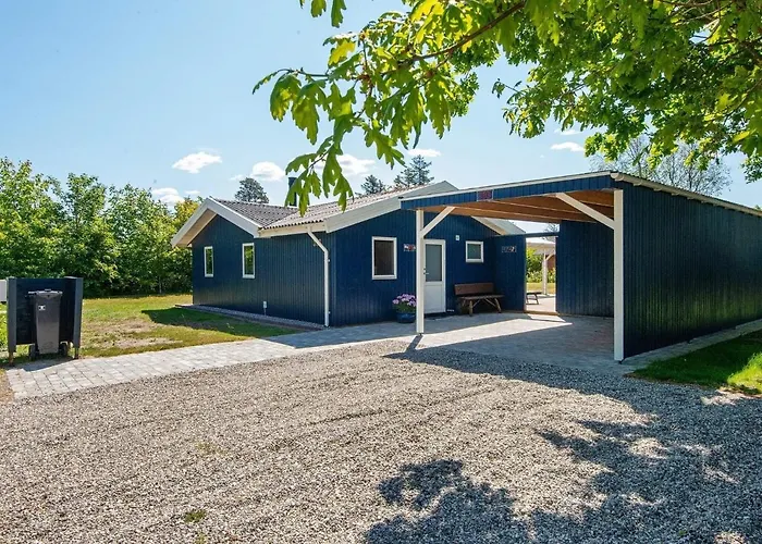 Hébergement de vacances 6 Person In *